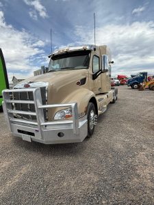 PETERBILT 579 642544