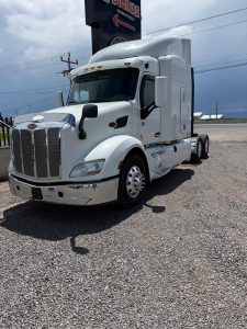PETERBILT 579 446908