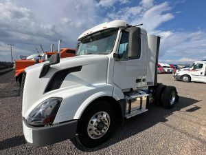 VOLVO VNL 988102